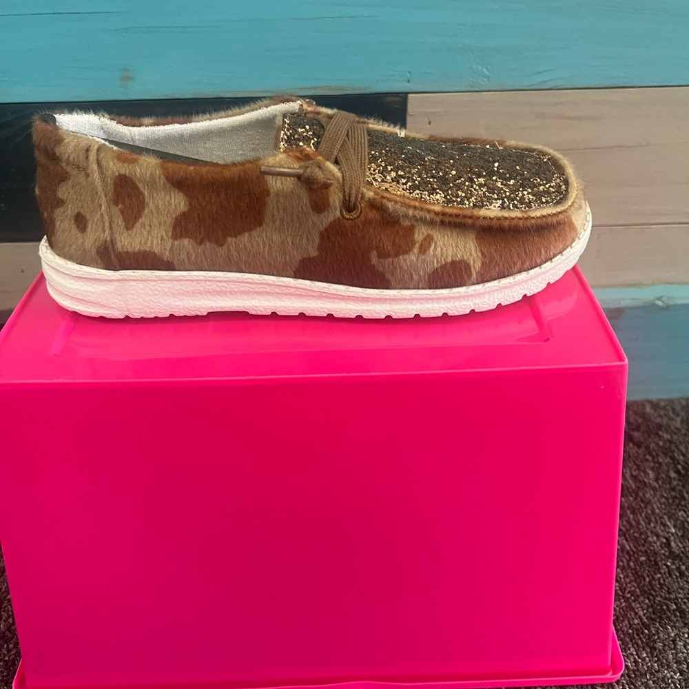 Gypsy Jazz Tan, brown and bronze Glitter slip on shoes